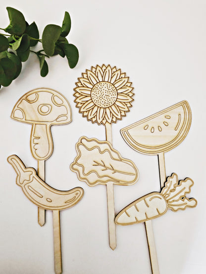 Wooden Garden Picks (Small & Large)