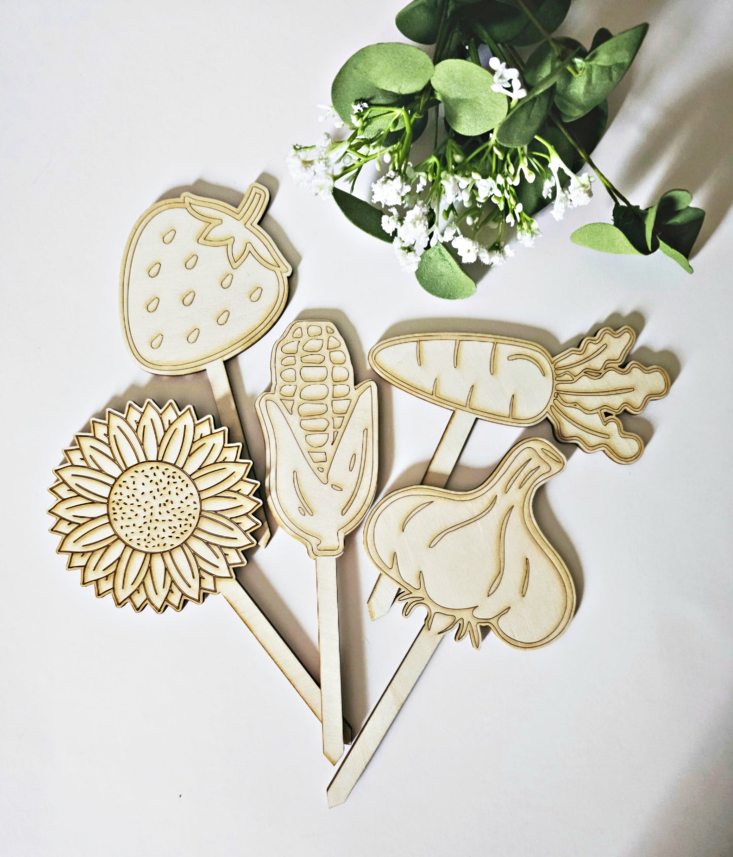 Wooden Garden Picks (Small & Large)
